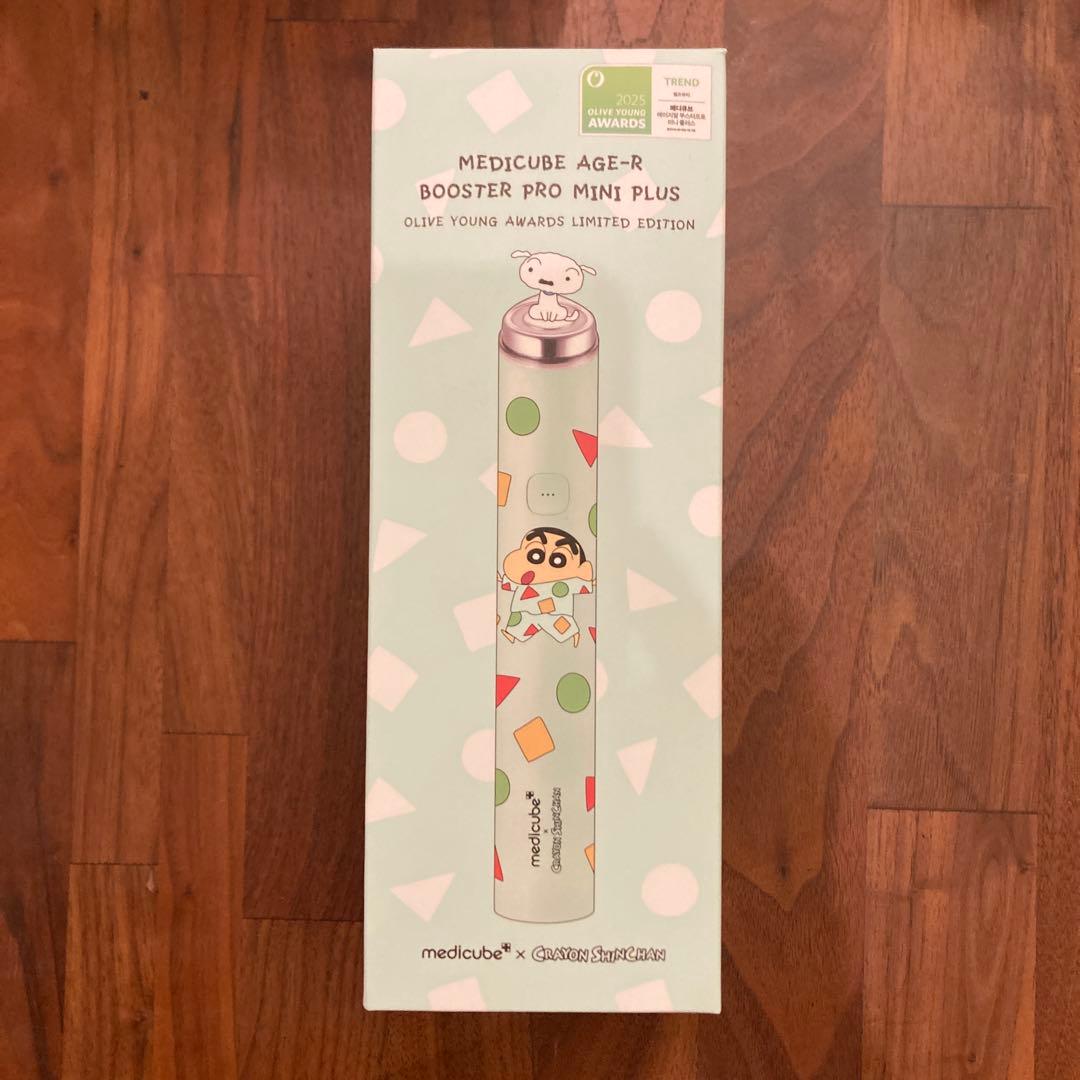 メディキューブ　AGE-R ブースタープロミニ　美顔器　クレヨンしんちゃん