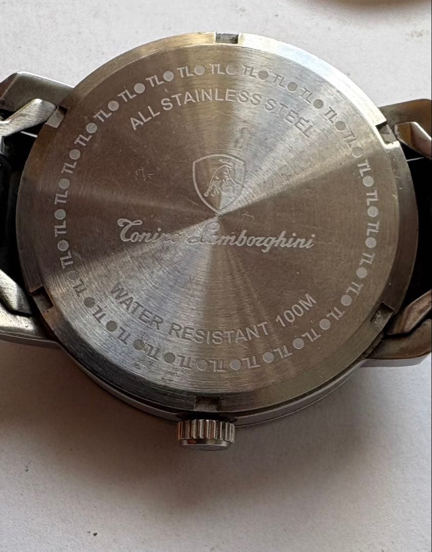 腕時計　Tonino Lamborghini トニノ ランボルギーニ　100M