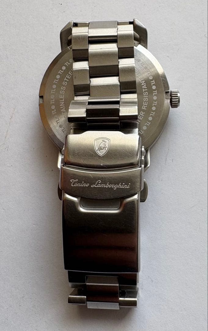 腕時計　Tonino Lamborghini トニノ ランボルギーニ　100M
