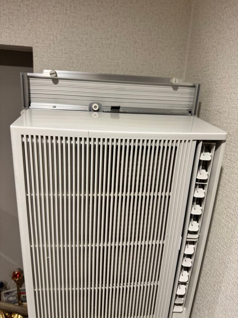 CORONA 冷暖房兼用　窓用エアコンCWH-A1821-WS 冷房、暖房、乾燥