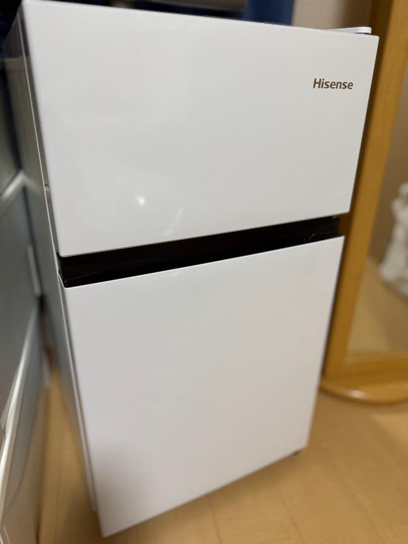 ハイセンス 冷蔵庫 87L 右開き HR-B91HW ホワイト 2ドア