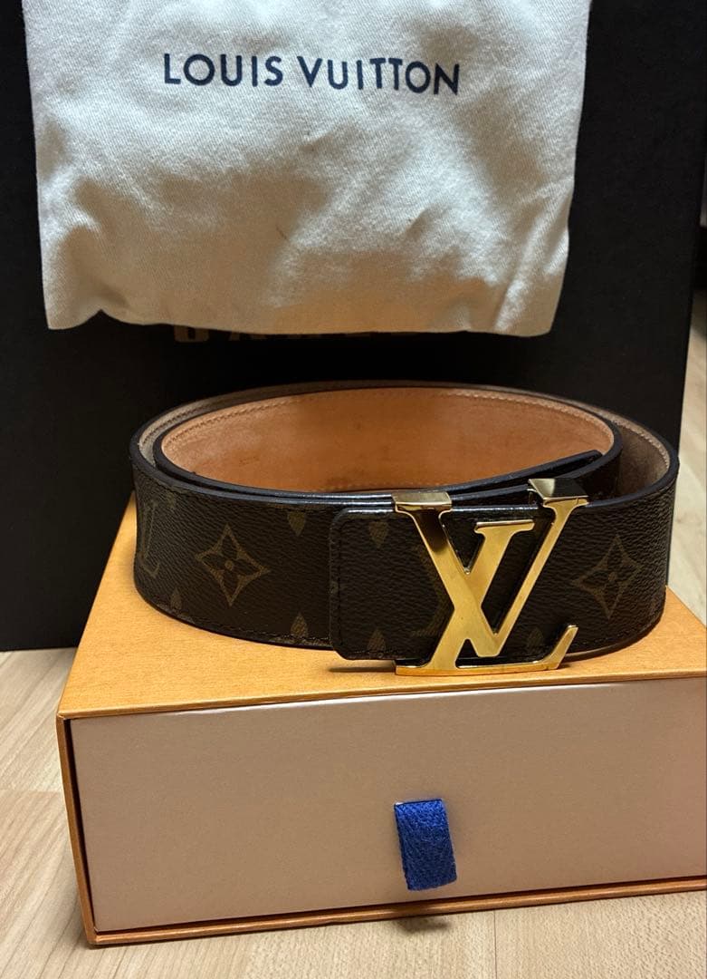 LOUIS VUITTON モノグラム ベルト