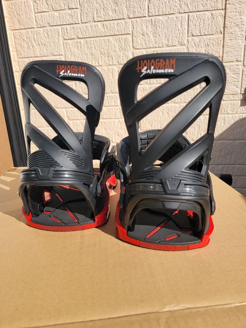 SALOMON HOLOGRAM ホログラム　M