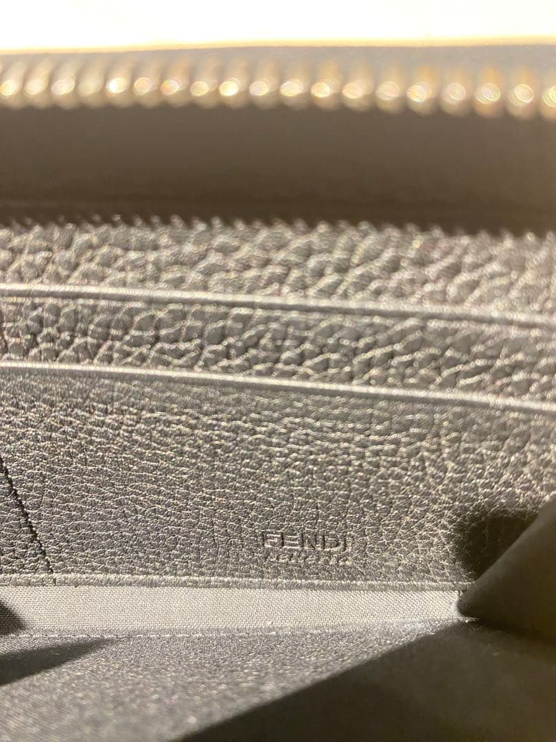 FENDI ROMA ブラックレザー長財布