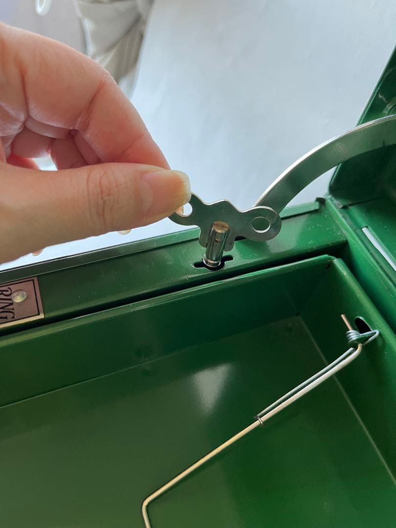 タイムセール‼️ 美品　大型　手持ち金庫【未使用品】ベル音機能あり