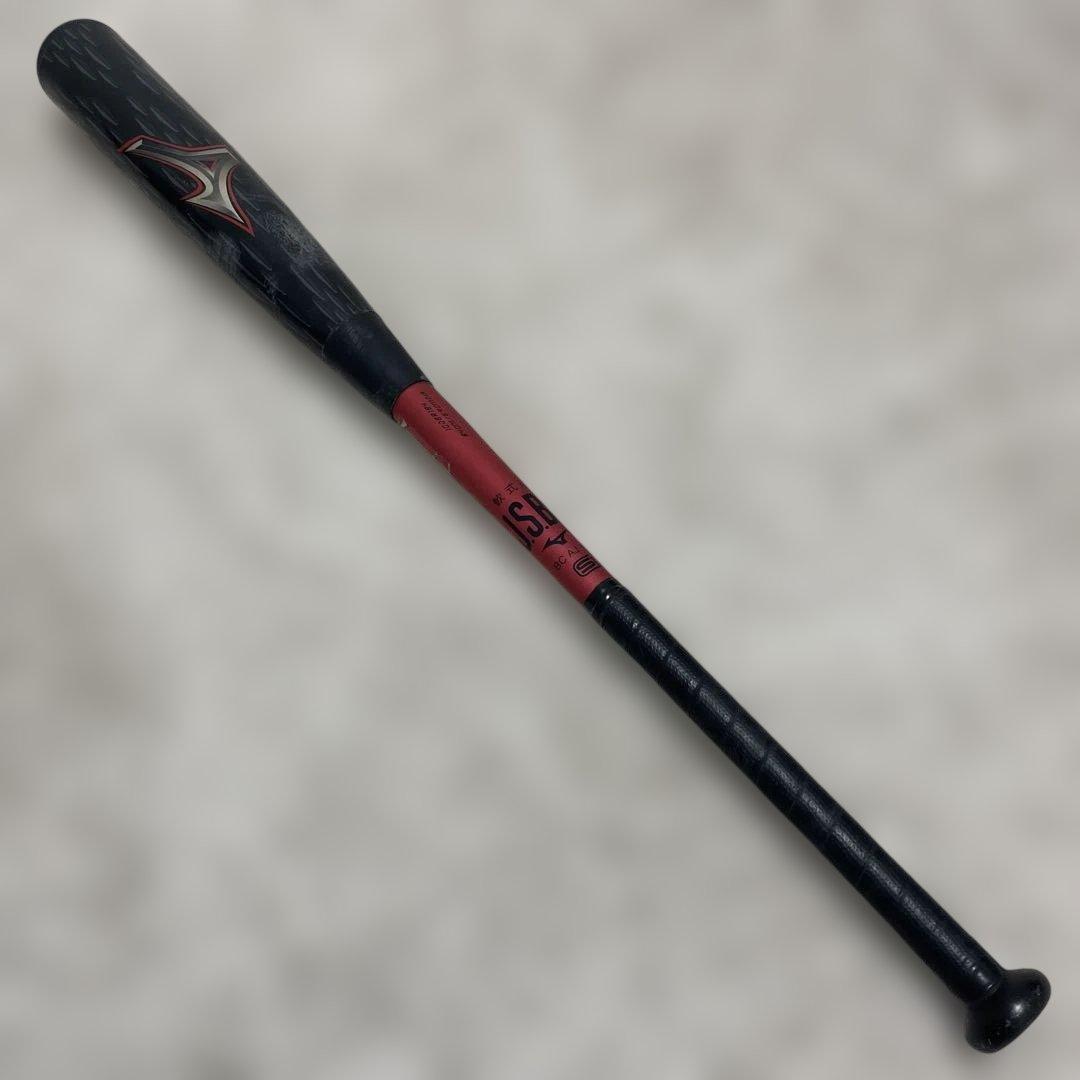 BEYOND MAX LEGACY L 軟式バット、ミドルバランス