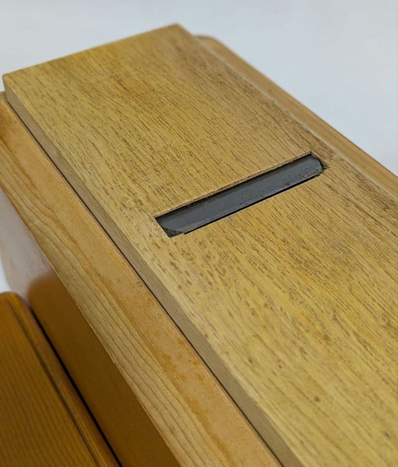 鰹節削り器【宗近】東京製　木製　本職用　かつ箱　鰹節削り器　かつお節削り器