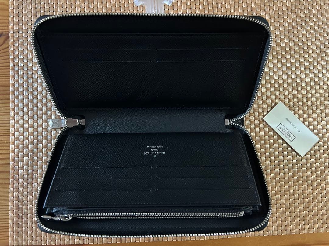 ルイヴィトン ジッピーオーガナイザーNM