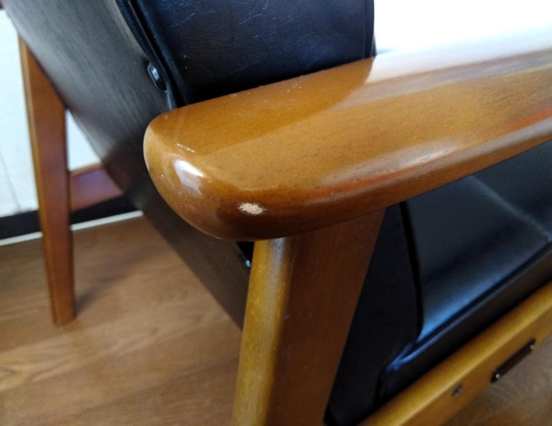 カリモク60 Kチェア 1シーター スタンダードブラック W36170BW