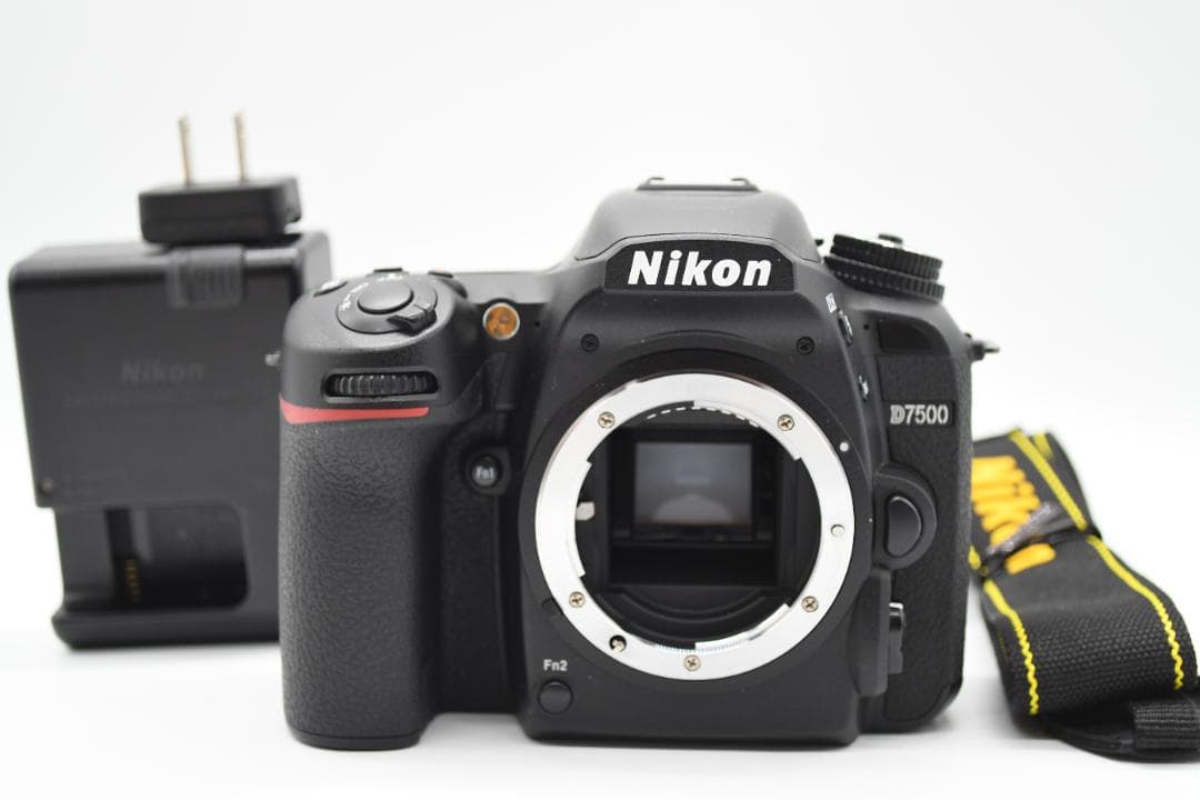 ★美品★ Nikon ニコン D7500 ボディ 即発送いたします