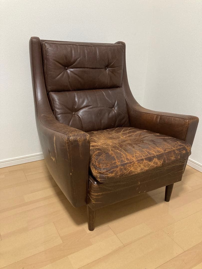 ヴィンテージレザーソファ