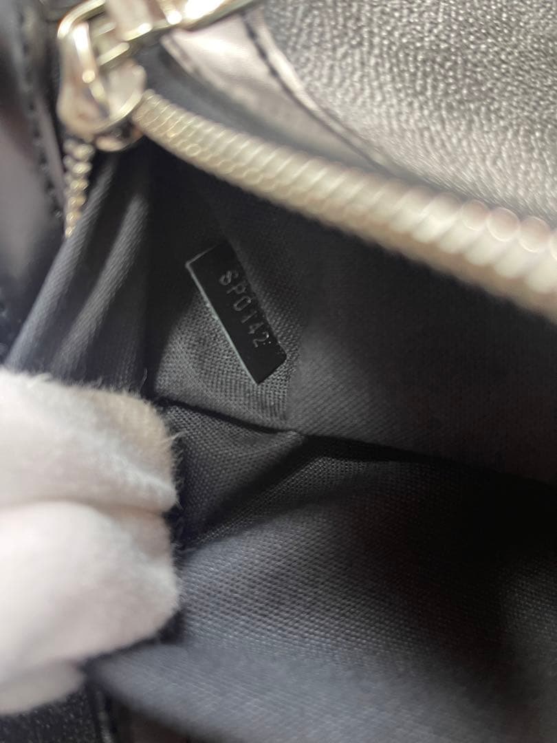 【使用感あり】LOUISVUITTON ルイヴィトン　グラフィット　ダニエルGM