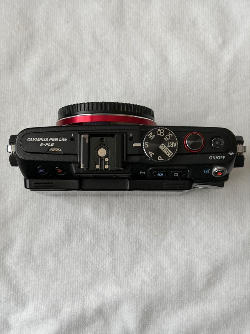 [ちゃんちゃんこ]OLYMPUS オリンパス PEN Lite E-PL6