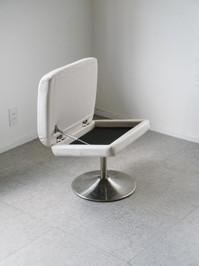 スペースエイジ オットマン/スツール 収納ディスプレイ モダン