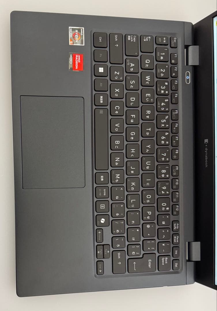 累積407 東芝 GA83/XY 16GB Office 2024年 顔認証