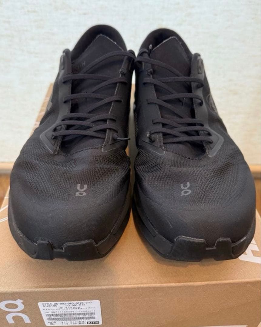 超レア KITH コラボ On cloudオールブラック28.5㌢