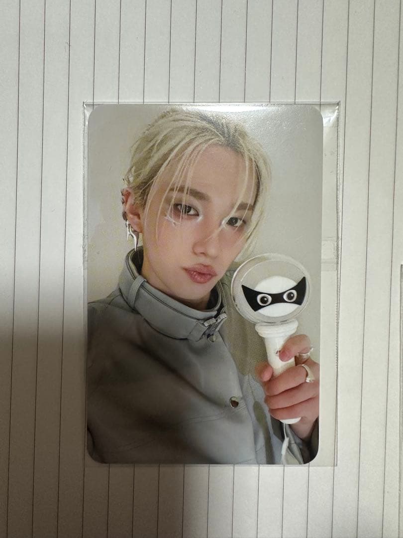 p1harmony テオ ヨロツ パーカー封入トレカ