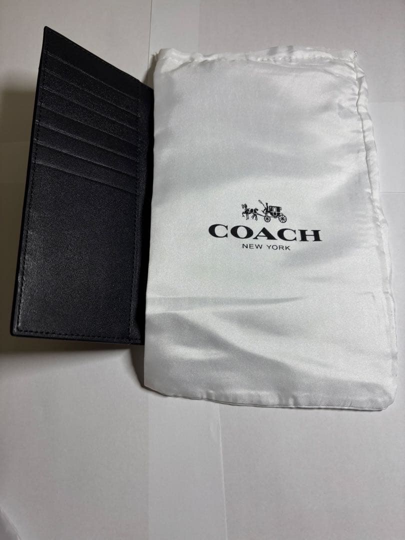 ネ*☆様 値下げ中✨未使用品✨Coach ブラック 長財布　16000円→929