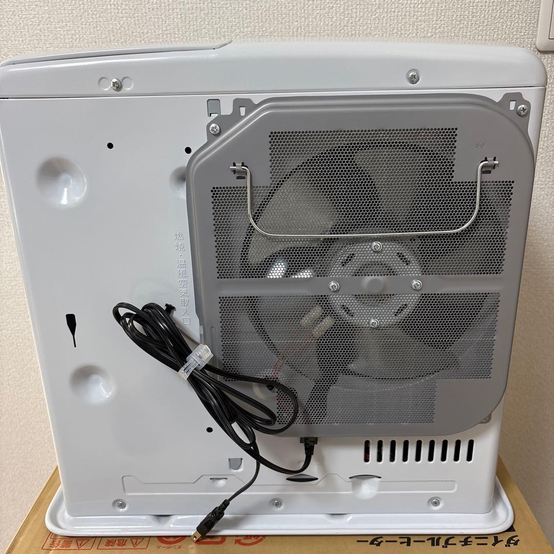 ダイニチ　石油ファンヒーター FW-5621L-W 15〜20畳