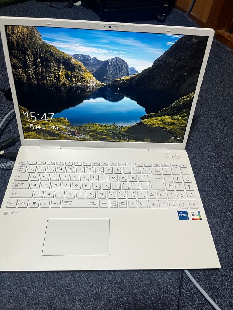 NEC ホワイトノートPC USBポート搭載