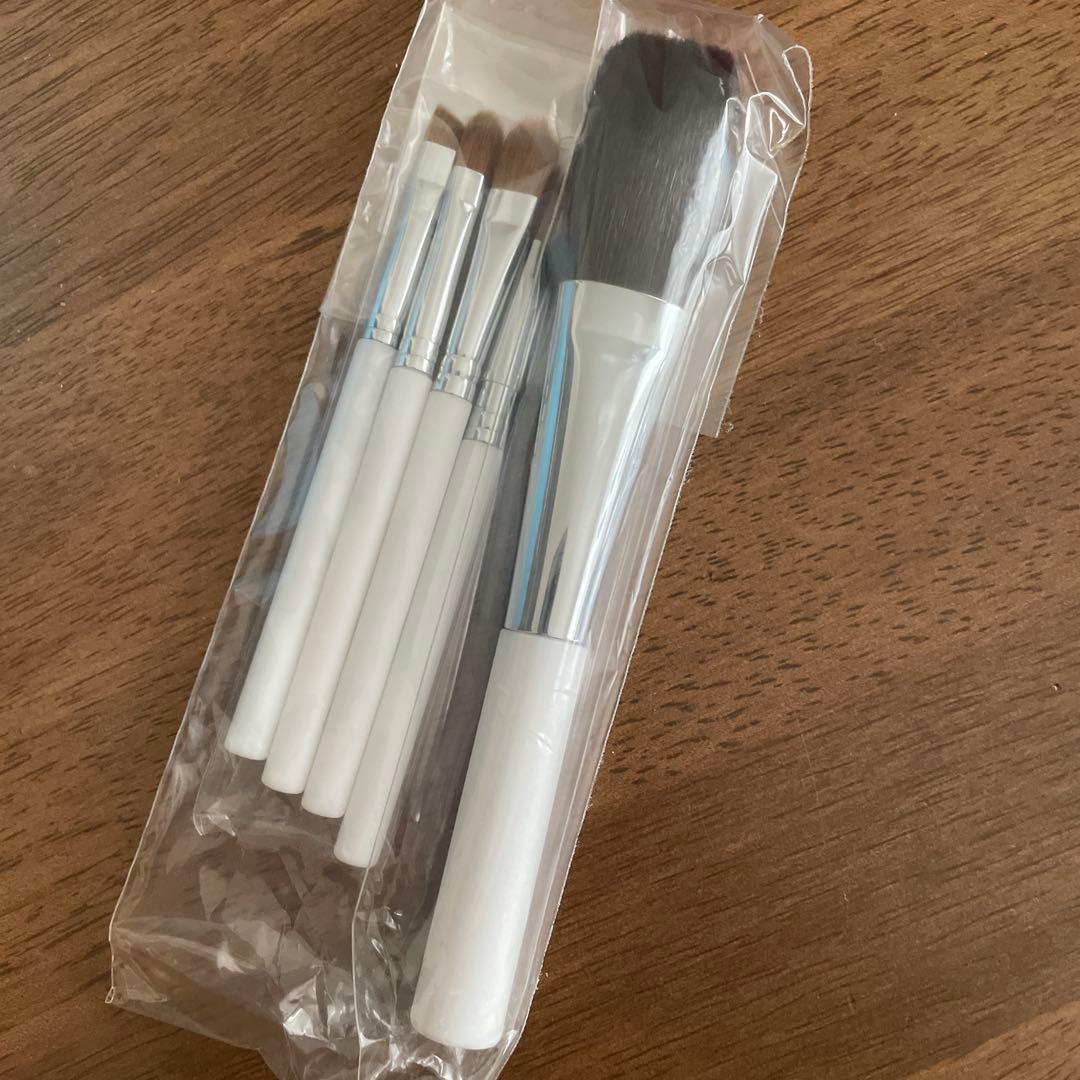 【新品】竹田ブラシ　赤ポーチ付き