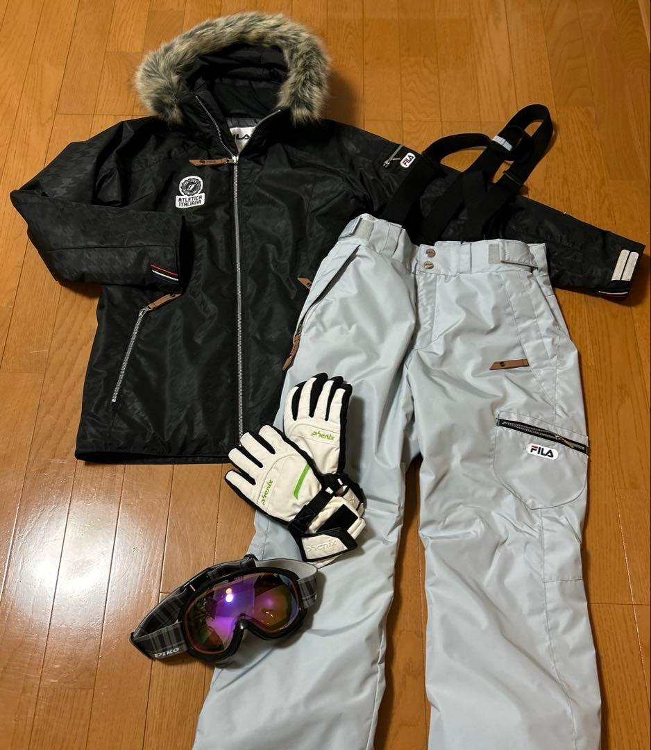フィラ　スキーウェア　上下セット