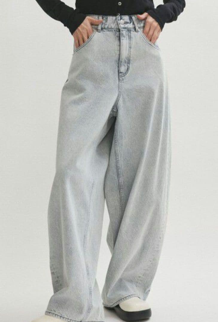 ☆限定sale☆【ADAM ET ROPE'】バックタックワイドデニム