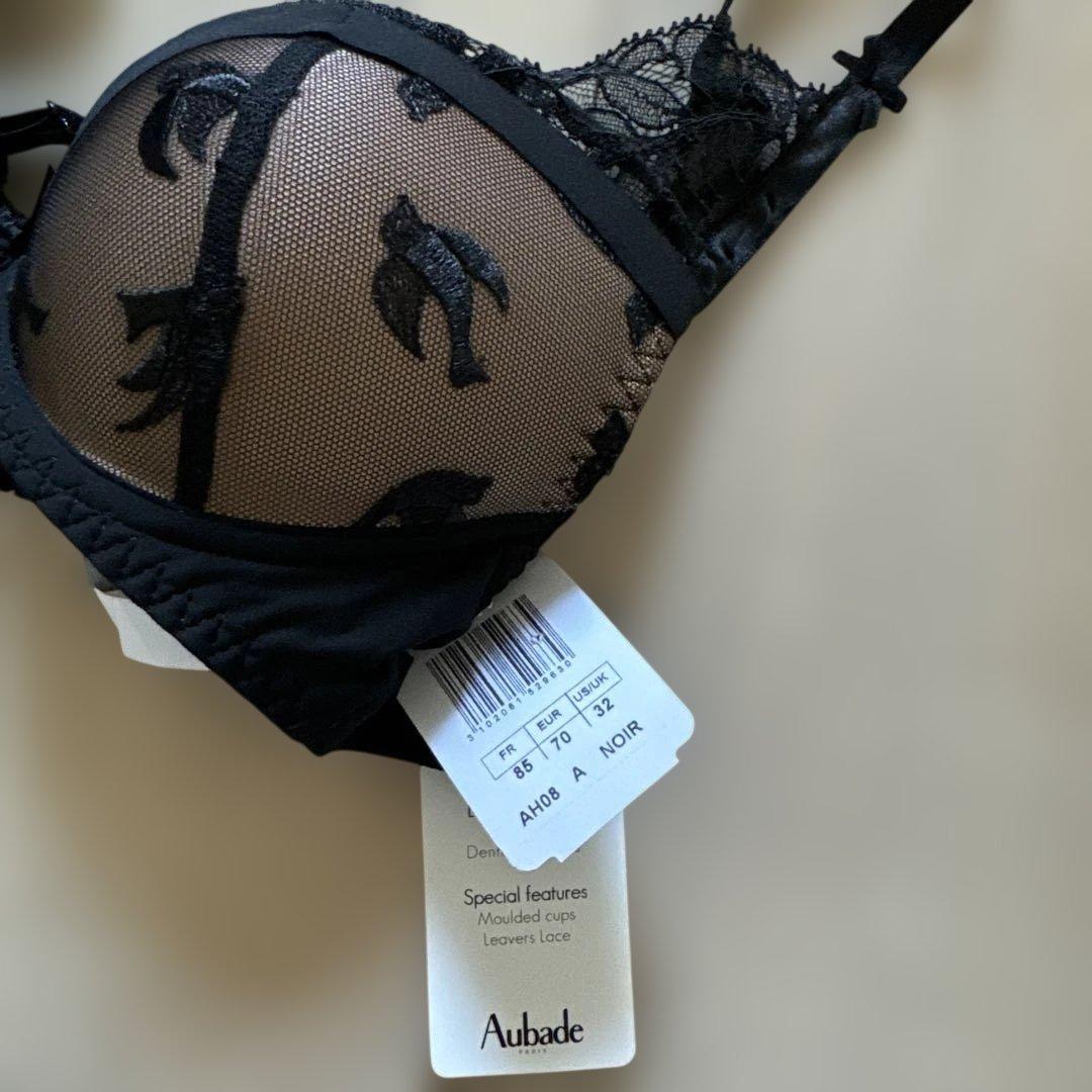 Aubade 黒いブラジャーショーツセット A70