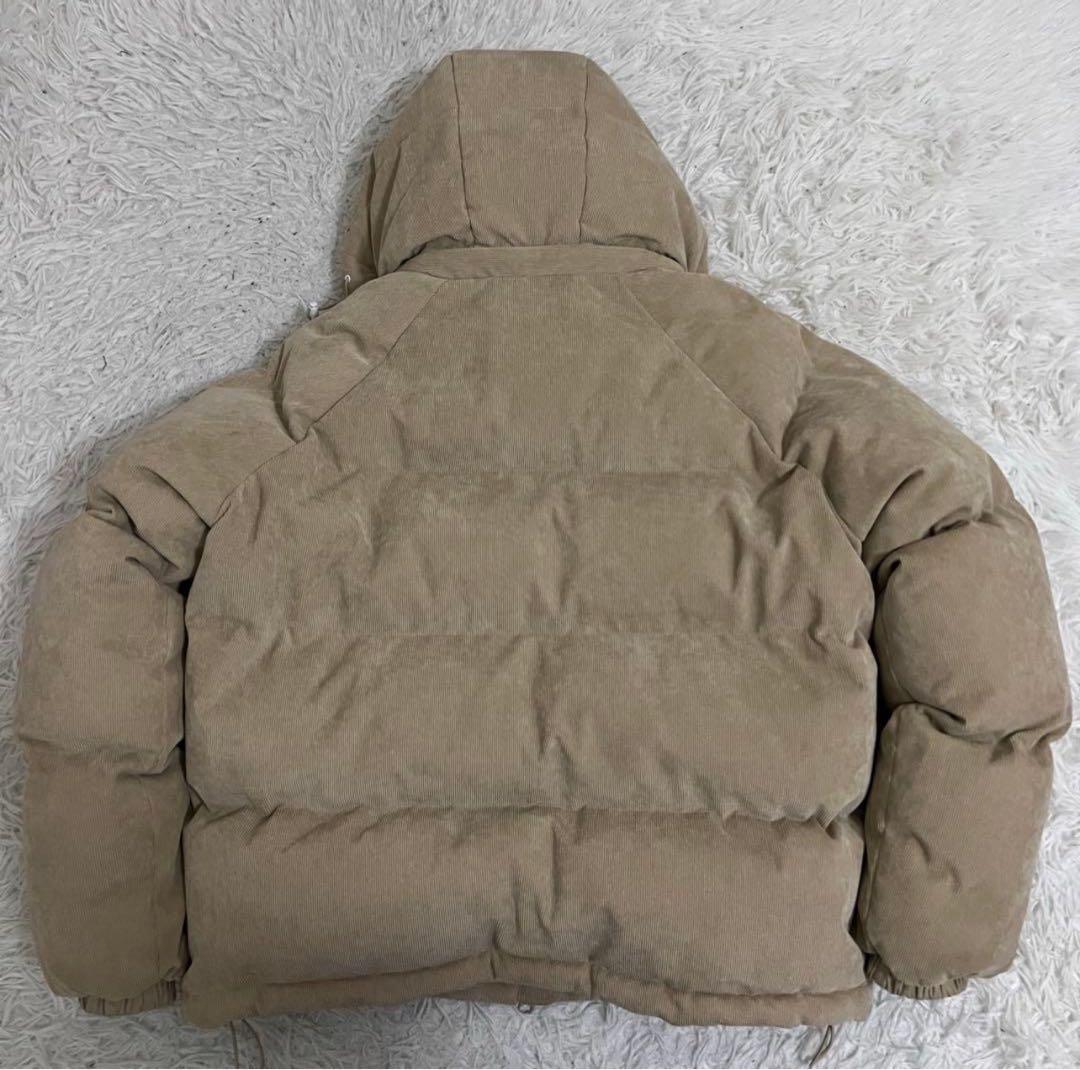 Lacoste フード付きベージュダウンジャケット