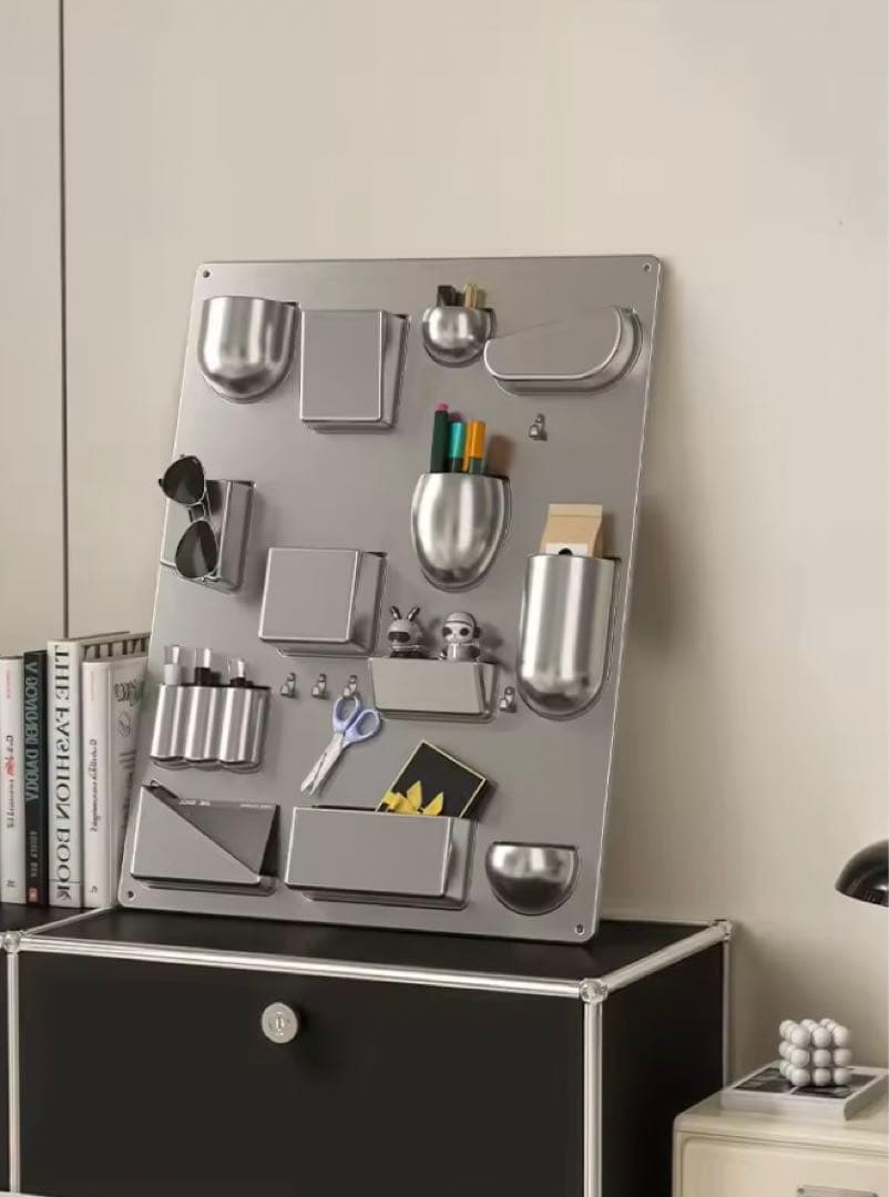 新品　ウォール シェルフ 小物入れ スペースエイジ ウーテンシロ リプロダクト