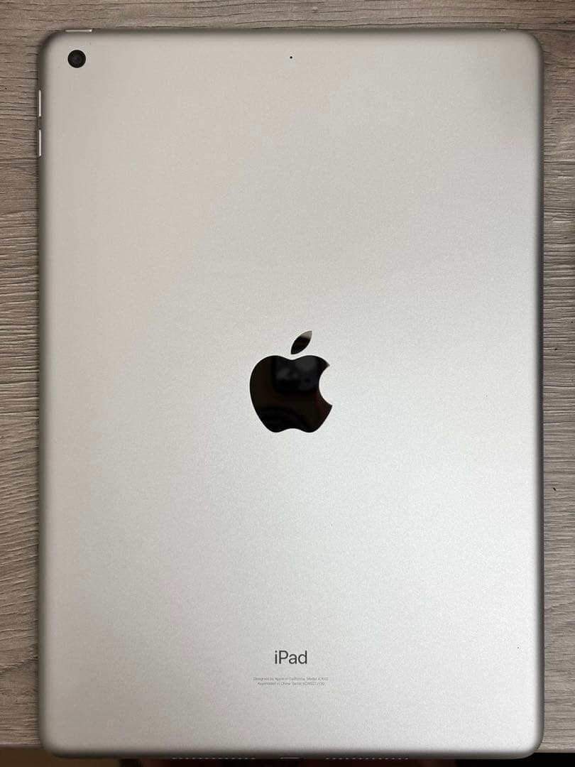 【美品】Apple iPad 第9世代 シルバー バッテリー90%