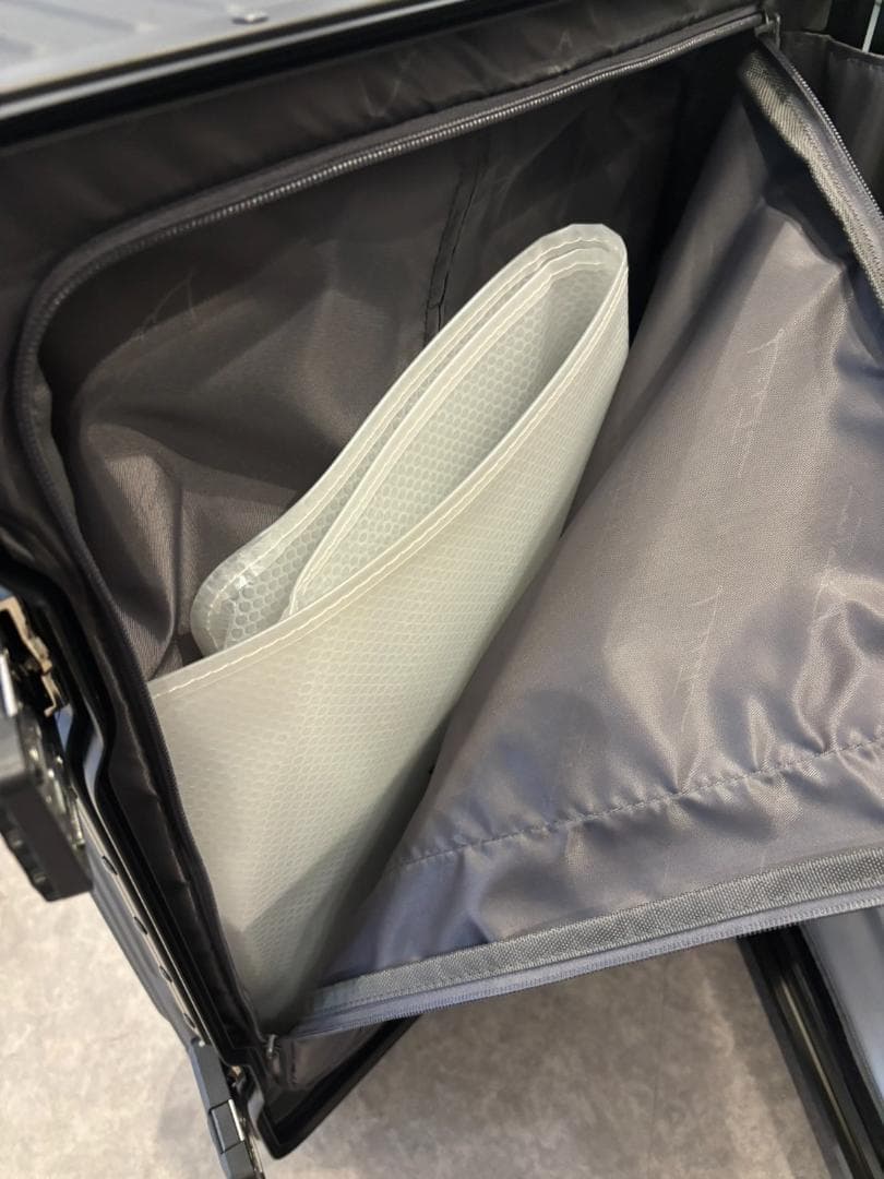 リベティ多機能キャリーケース【マットブラックSサイズ】