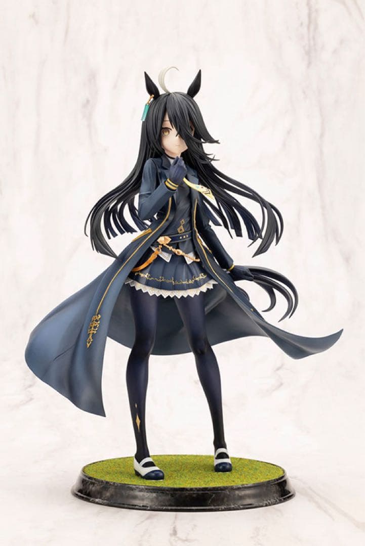 〈ウマ娘〉マンハッタンカフェ　1/7フィギュア