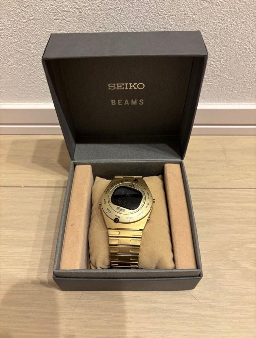 笹*広様 BEAMS別注SEIKOセイコーGiugiaroジウジアーロ金デジタル