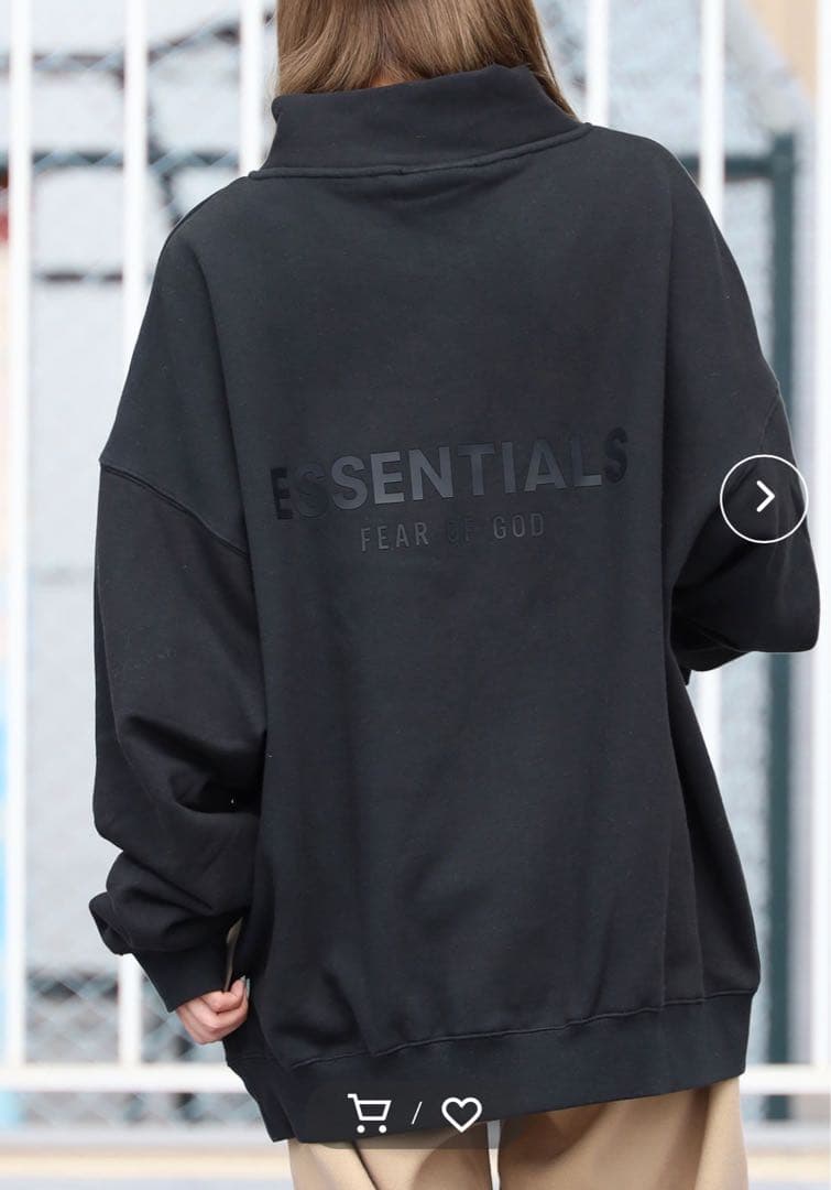 エッセンシャルズ ハーフジップM