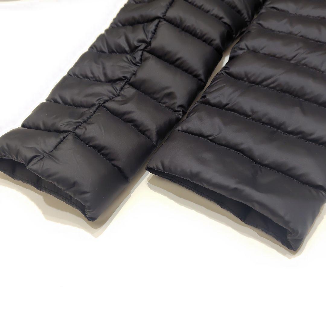 chie様用 モンクレール Barbel ダウンジャケット 黒