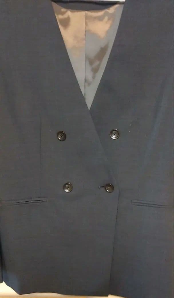 グリーンレーベル　セットアップ　襟なしネイビー