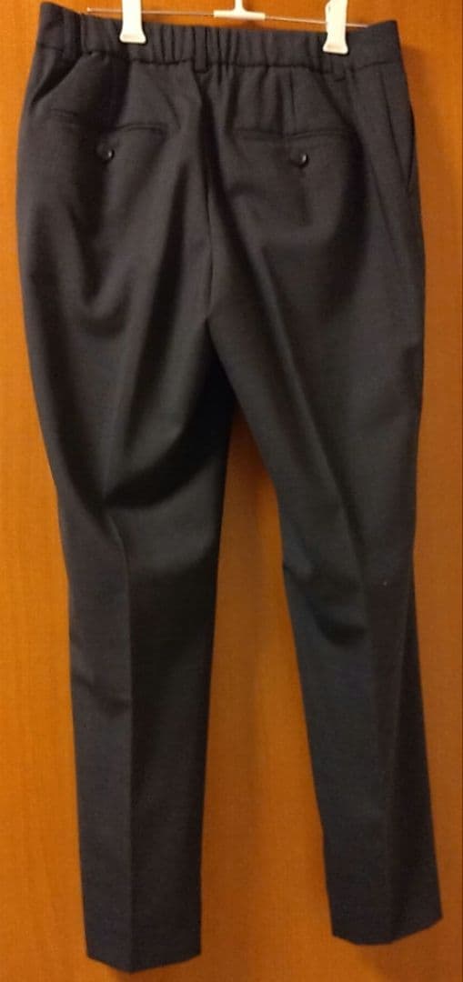 グリーンレーベル　セットアップ　襟なしネイビー