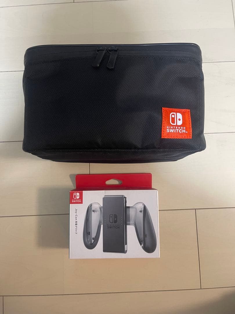 任天堂　Nintendo Switch本体 グレー　美品