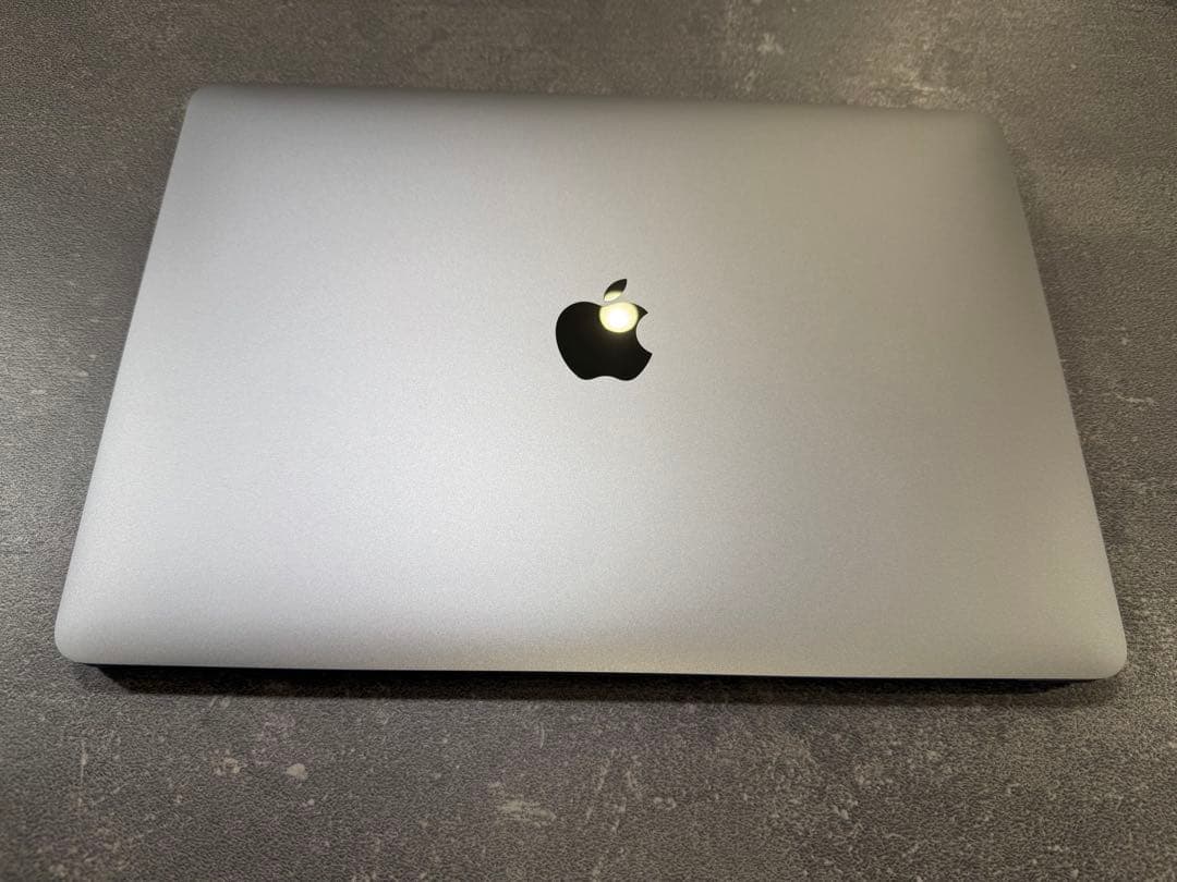 MacBook Pro 2020 13インチ Intel 16GB/1TB