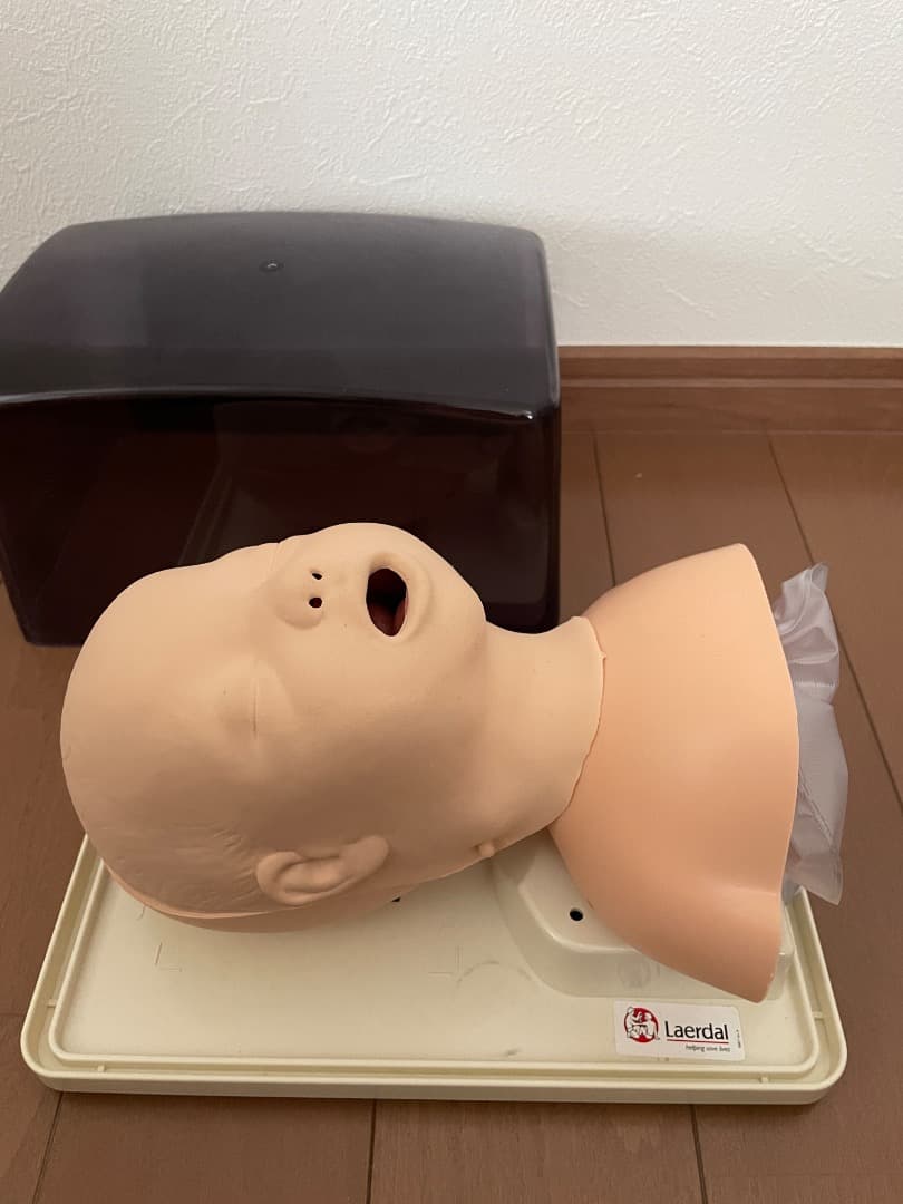 レールダル　乳児気道管理トレーナー