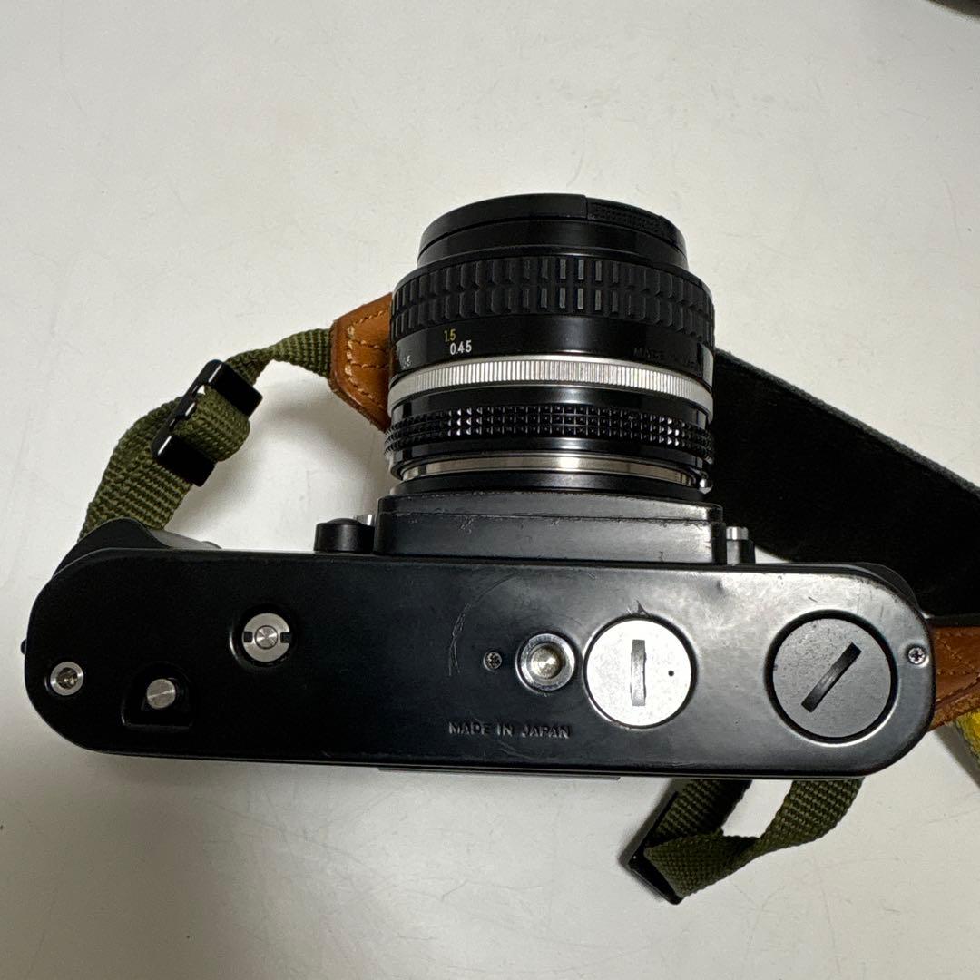 NIKKON F3ボディ フィルム一眼レフカメラ レンズ2点 フード ケース付き