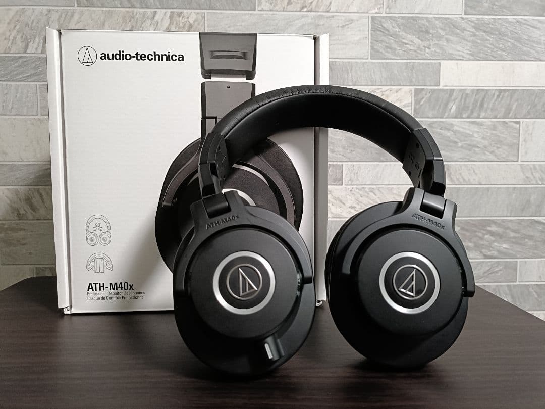 交換用イヤーパッド付き audio-technica ATH-M40x