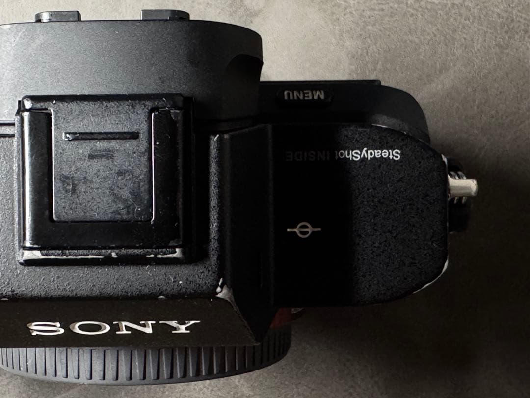 SONY α7 II ミラーレスカメラ 本体 ボディ/純正バッテリー2個付