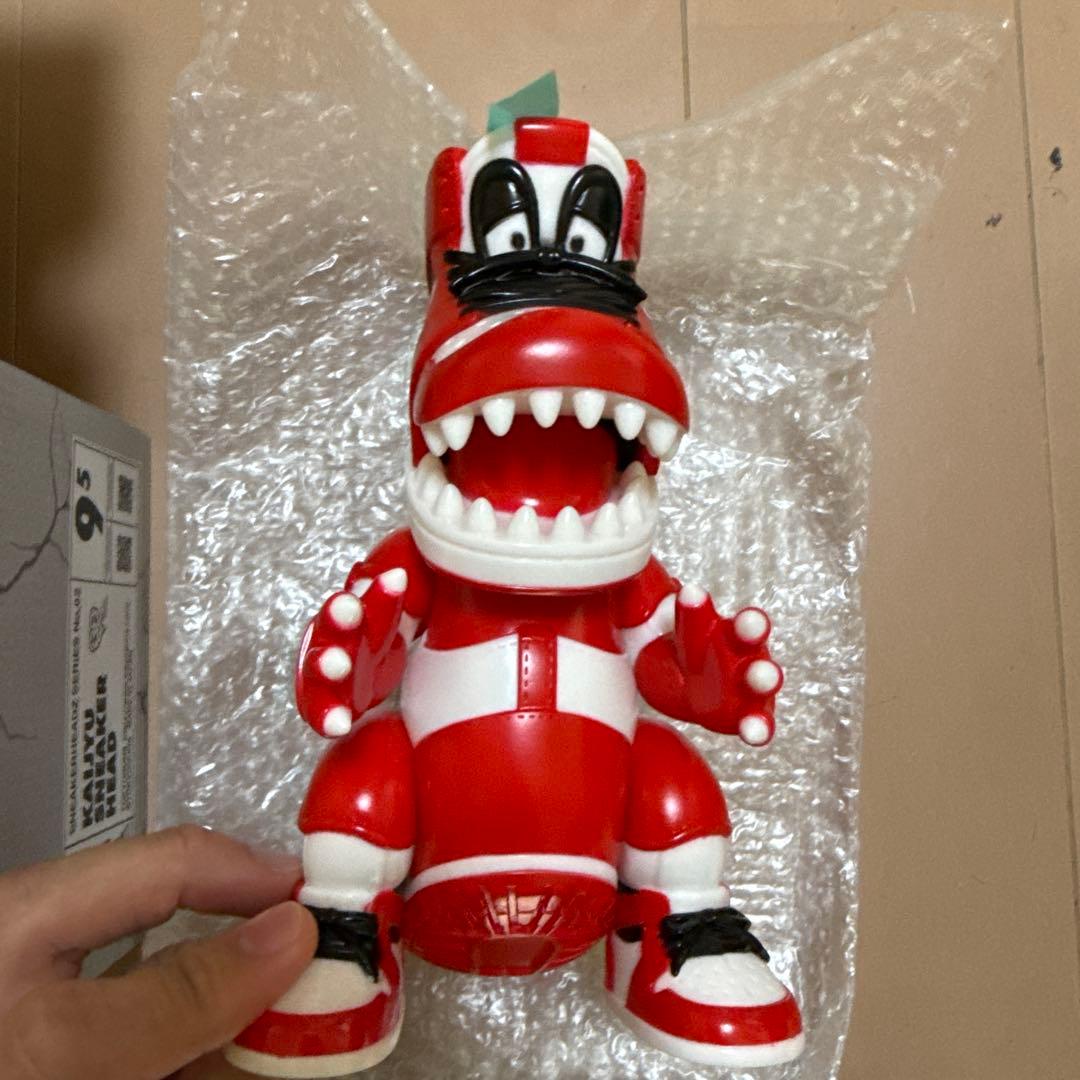 TOKYOGUNS 怪獣スニーカーヘッド シカゴカラーNo，02