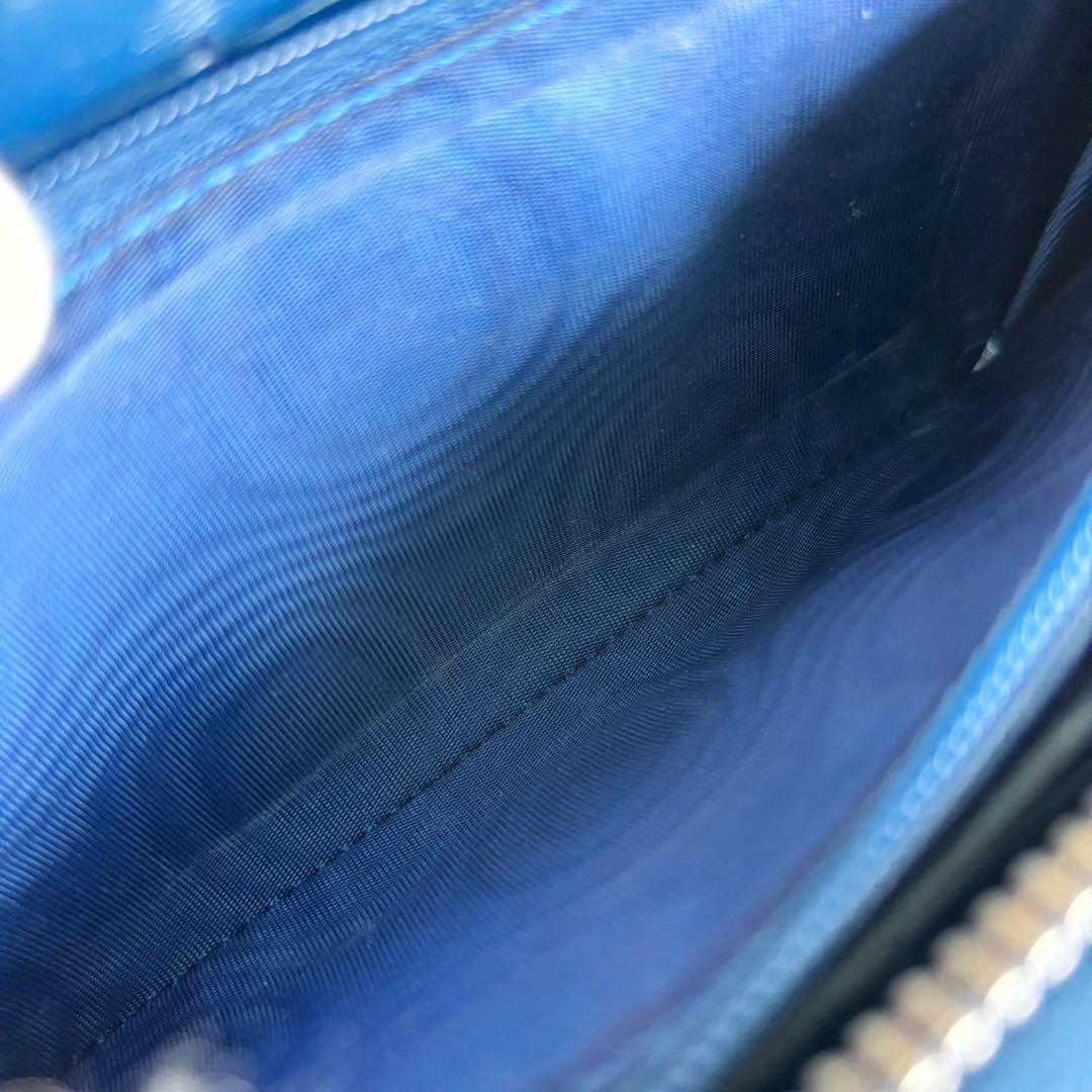 Nao( ＾ω＾ ) 様　GUCCI グッチ GG エンボス 型押し 長財布