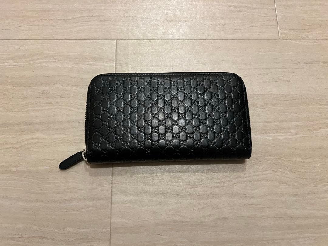 かよ@様　GUCCI ブラックレザー長財布 マイクログッチシマ