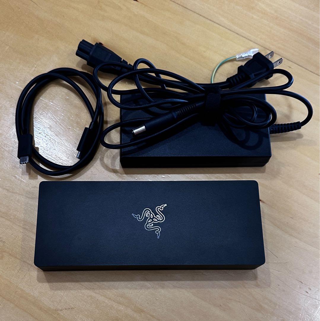 分配器・切替器 Razer Thunderbolt 4 Dock Chroma