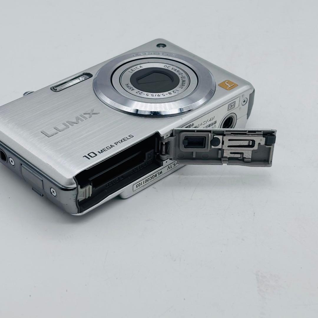 ★【美品動作確認済み】Panasonic LUMIX DMC-FS7