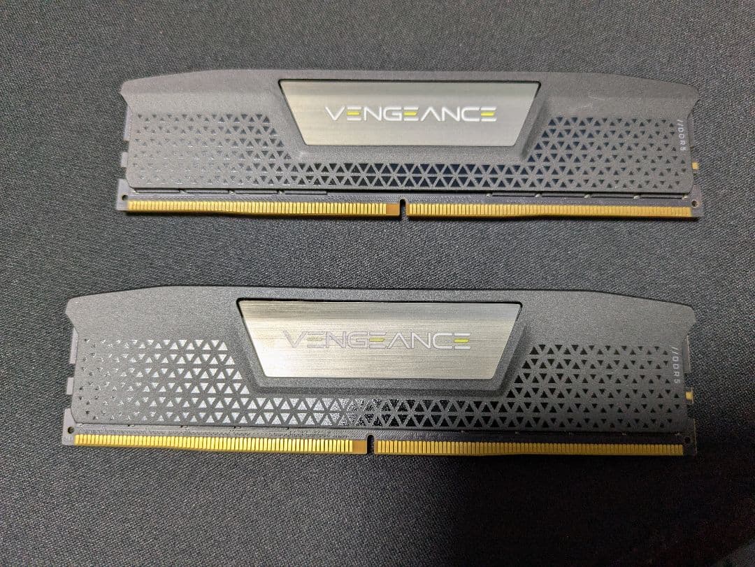 【中古】CORSAIR VENGEANCE DDR5 32GB 6000MHz